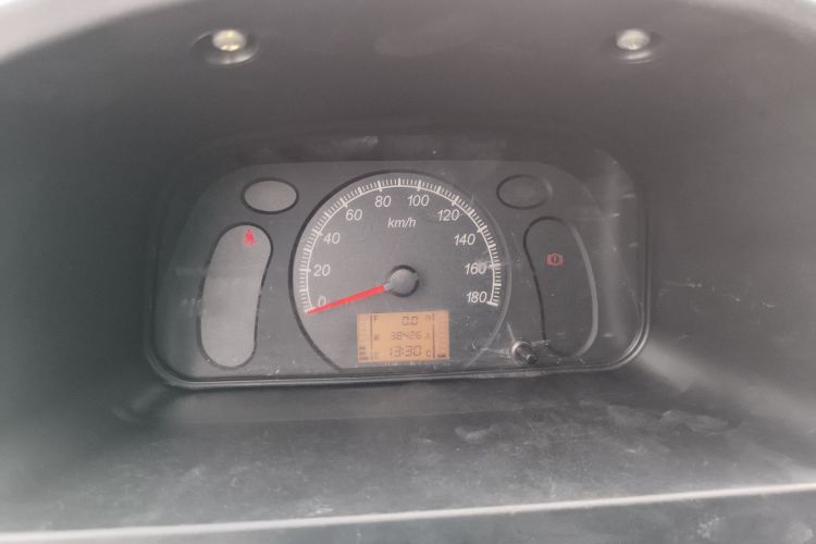 五菱汽车 五菱之光 2020款 1.2L 厢式运输车实用型 国VI 5座 LSI局部细节14