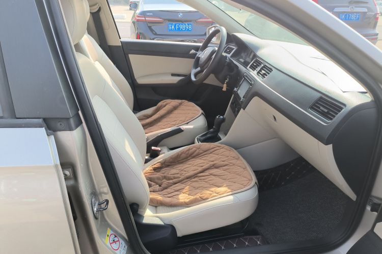 斯柯达 昕锐 2013款 1.6L 自动智选型局部细节41