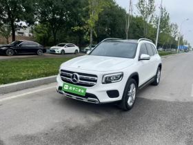 奔驰GLB 2022款 改款 GLB 200 动感型