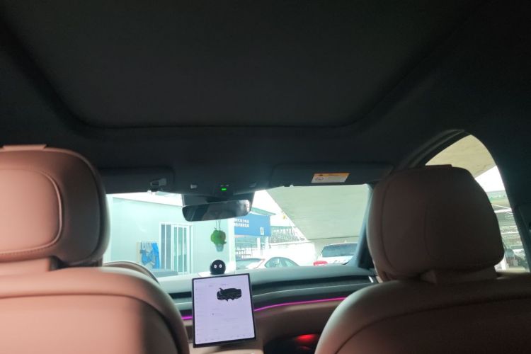 蔚来ES8 2023款 100kWh 签名版中控内饰22