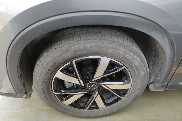 比亚迪 宋Pro新能源 2023款 冠军版 DM-i 71KM领先型车身外观6007