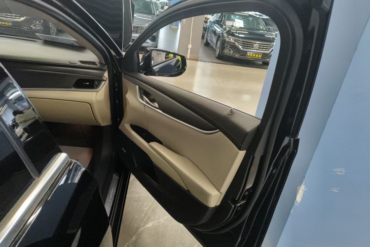 凯迪拉克XTS 2018款 28T 技术型中控内饰7005