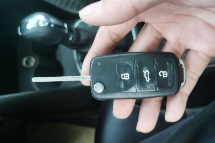 大众 Polo 2016款 1.6L 自动舒适型中控内饰11