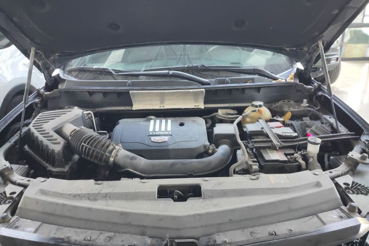 凯迪拉克XT6 2020款 28T 七座豪华运动型至享安全版机舱底盘24