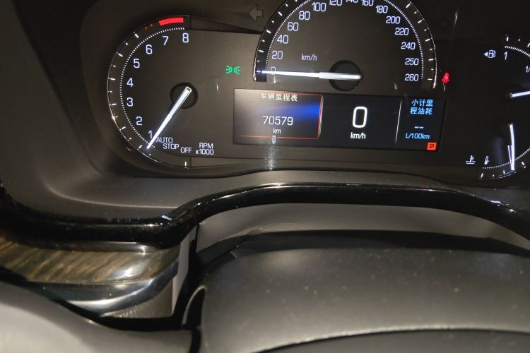 凯迪拉克XT5 2018款 28E 四驱技术型中控内饰15