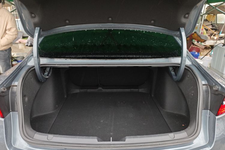 吉利汽车 星瑞 2023款 2.0TD 尊贵型机舱底盘23