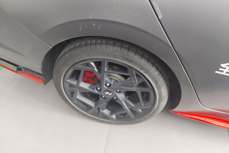 现代 伊兰特 2023款 240TGDi DCT N Line LUX尊贵版车身外观6008