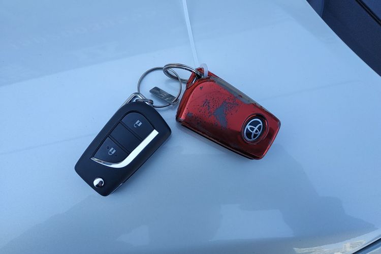 丰田 RAV4荣放 2023款 2.0L CVT两驱都市版中控内饰7001