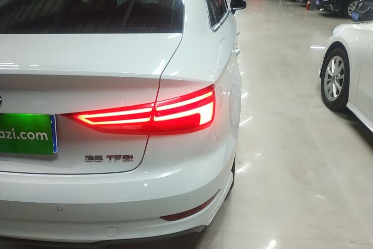 奥迪A3 2020款 Limousine 35 TFSI 时尚型 国VI车身外观9