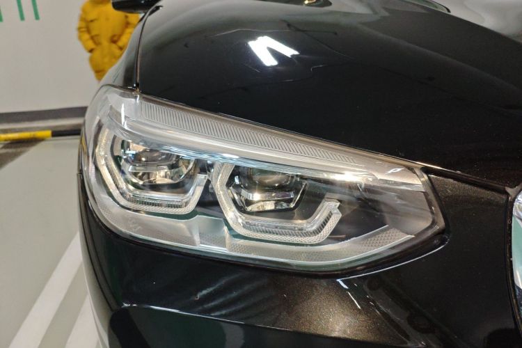 宝马X3 2020款  xDrive25i 豪华套装车身外观8
