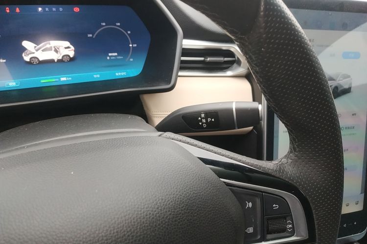 小鹏G3 2020款 520i 智享版中控内饰18