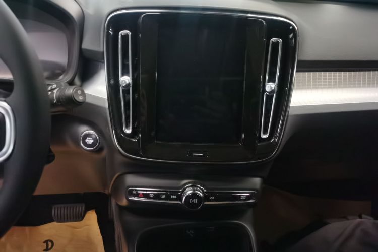 沃尔沃XC40 2020款 T3 智行时尚版局部细节16