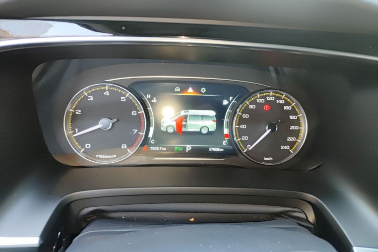 广汽传祺 传祺M8 2023款 领秀系列 390T 豪华版局部细节14