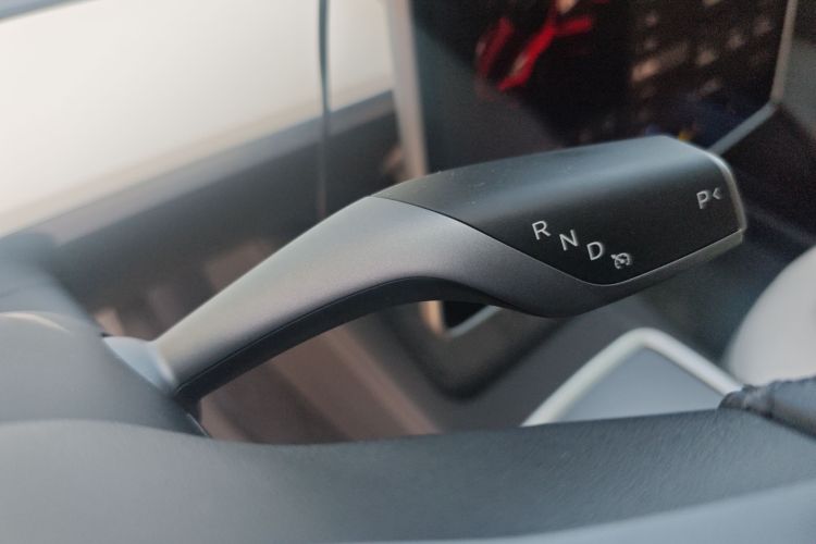 特斯拉 Model 3 2021款 标准续航后驱升级版 3D6中控内饰18