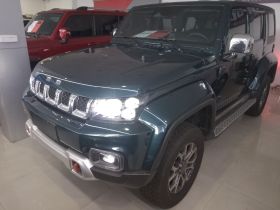 北京BJ40 2023款 2.0T 自动四驱城市猎人版侠客型