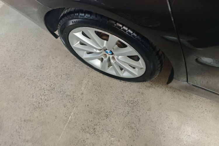 宝马5系 2014款 528Li 领先型车身外观6008