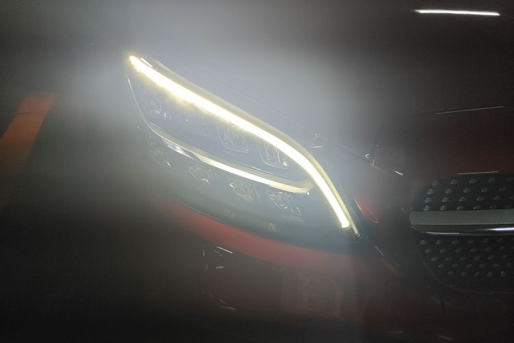 奔驰C级 2020款 C 200 L 时尚型运动版车身外观8