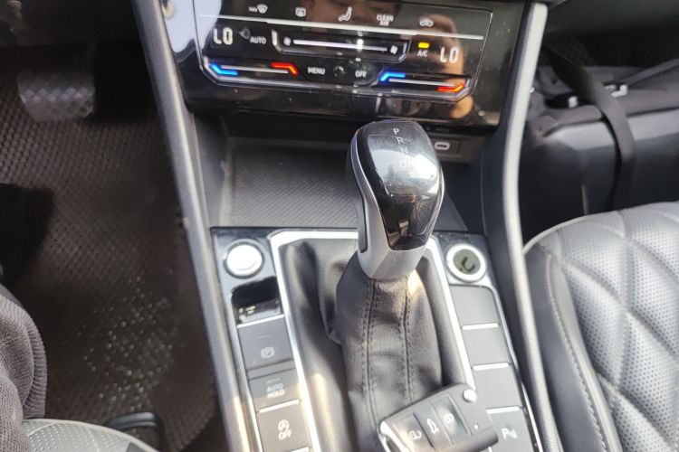 大众 速腾 2023款 200TSI DSG超越版局部细节18