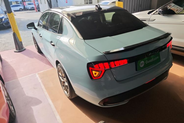 领克03 2018款 1.5TD DCT型版 国V车身外观4