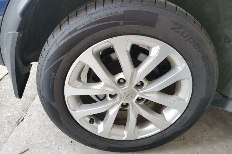 雷诺 科雷嘉 2016款 2.0L 两驱领先版车身外观6008