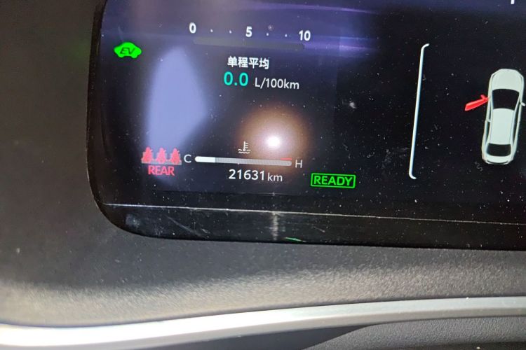 丰田 雷凌 2023款 智能电混双擎 1.8L 运动版中控内饰15