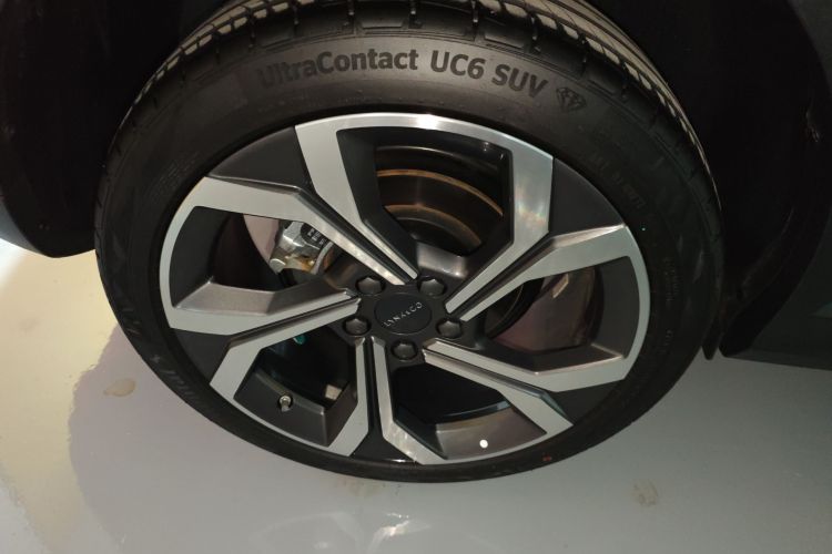 领克06 2025款 Renew 1.5T Halo车身外观6008