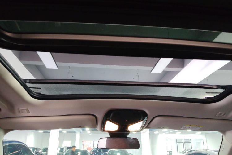 宝马X5 2022款 改款 xDrive 30Li 尊享型M运动套装中控内饰22