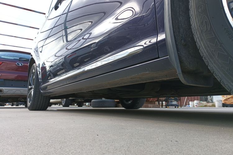 荣威iMAX8 2022款 400TGI 旗舰版局部细节9001