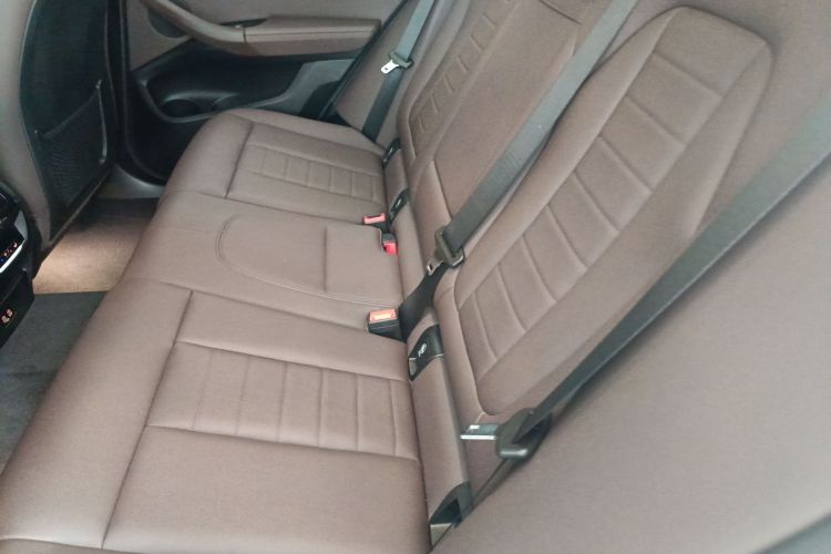 宝马iX3 2021款 领先型中控内饰7004