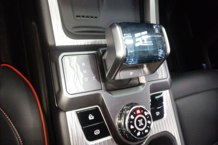 捷途自由者 2025款 2.0TD 自动XWD征服中控内饰18