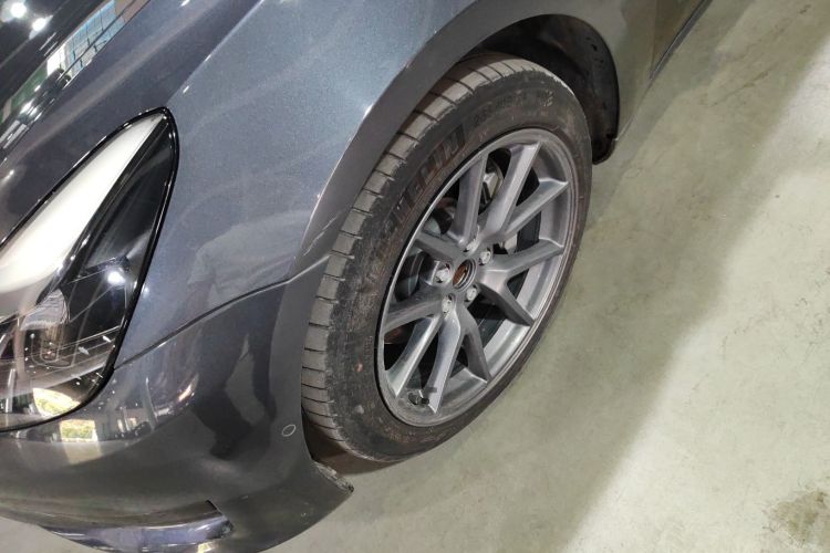 特斯拉 Model 3 2022款 后轮驱动版车身外观6007