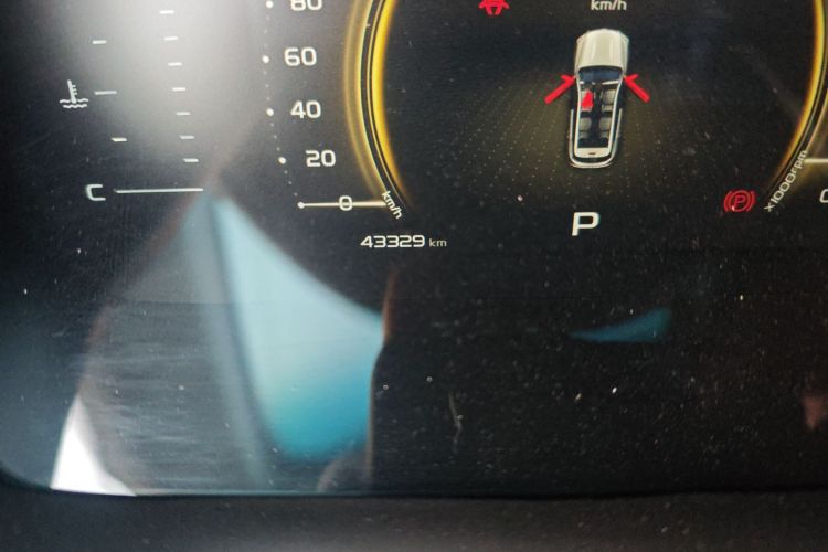 吉利汽车 2022款 博越X 1.8TD DCT智慧型中控内饰15