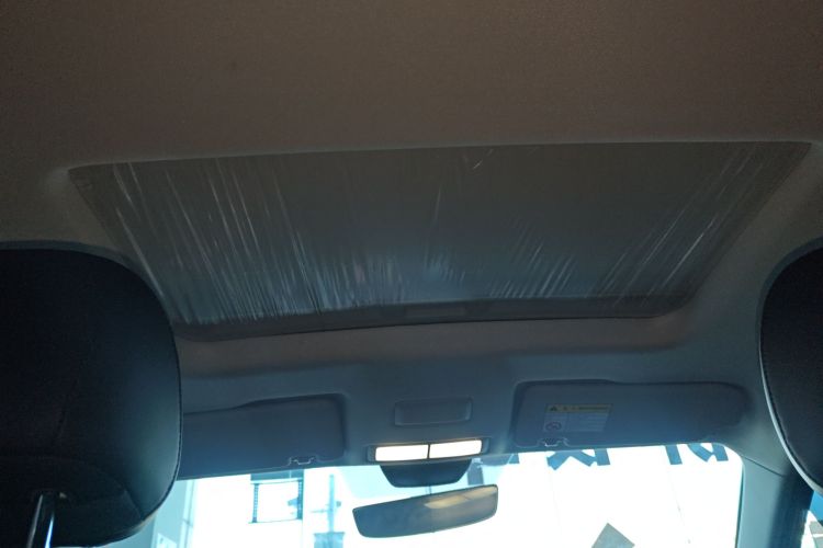 荣威i5 2023款 1.5L CVT豪华版中控内饰22