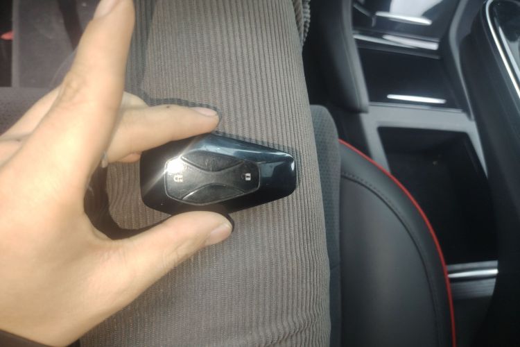 ARCFOX极狐 极狐 阿尔法S(ARCFOX αS) 2022款 HI版 高阶版中控内饰7001