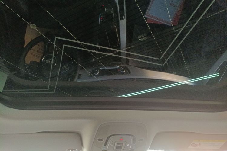 奥迪A4L 2020款 40 TFSI 豪华动感型局部细节22