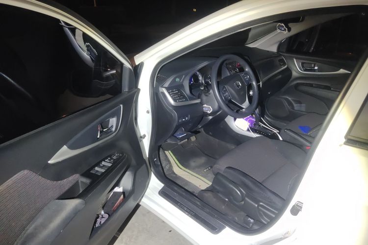 本田 凌派 2016款 1.8L CVT豪华版中控内饰20