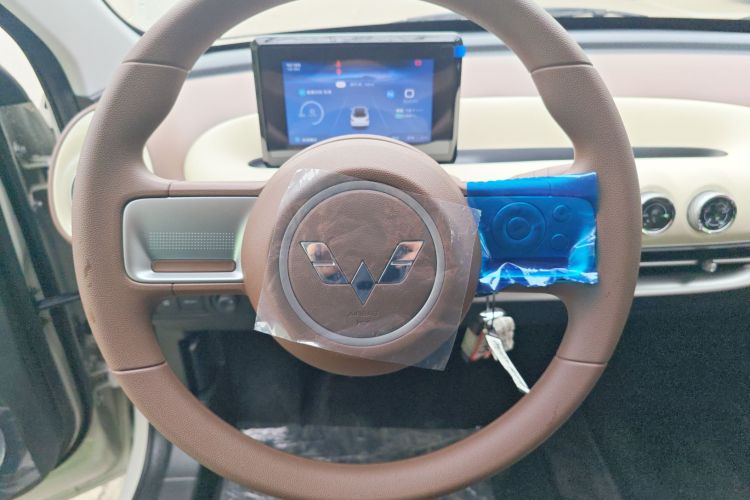 五菱汽车 五菱缤果 2025款 203km 轻享款中控内饰13