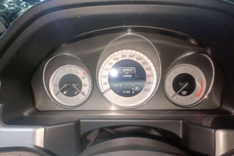 奔驰GLK级 2013款 GLK 300 4MATIC 时尚型中控内饰15