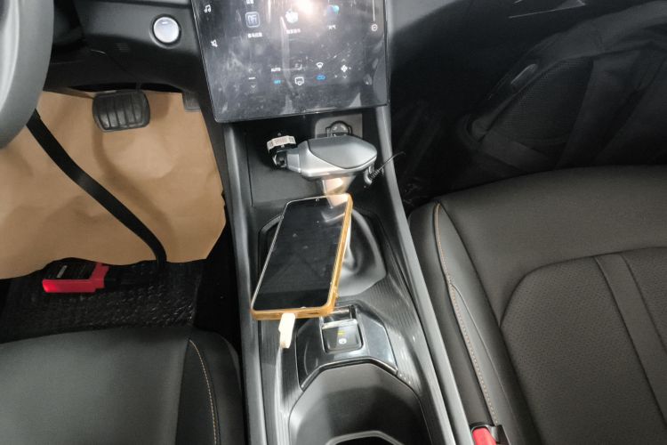 东风风神 奕炫 2024款 1.5L 自动劲速版中控内饰18