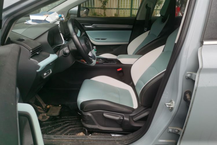 吉利汽车 帝豪S 2022款 1.4T CVT跨界玩家版中控内饰19