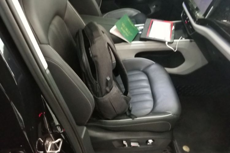 大众 途昂 2021款 380TSI 四驱尊崇豪华版局部细节41