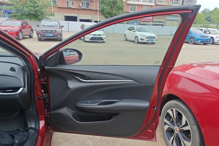 别克 英朗 2021款 改款 典范 1.5L 自动精英型中控内饰7005