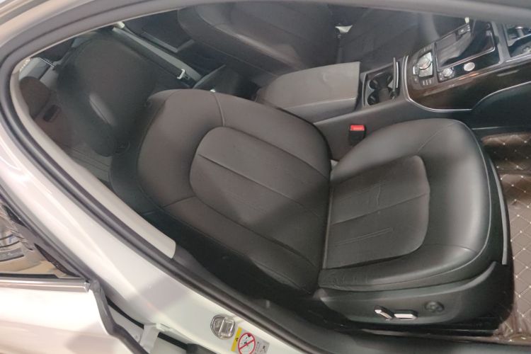 奥迪A6L 2017款 TFSI 舒适型中控内饰41