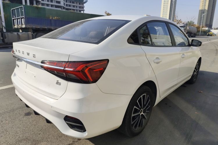 荣威i5 2021款 1.5L CVT铂金版车身外观6005