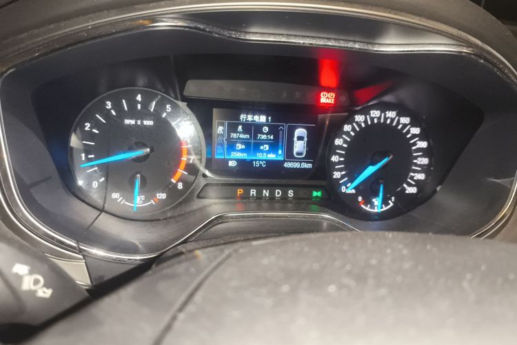 福特 蒙迪欧 2013款 2.0L GTDi200时尚型中控内饰14