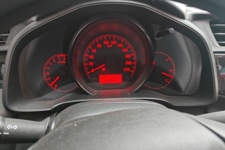 本田 飞度 2018款 1.5L CVT舒适版中控内饰14