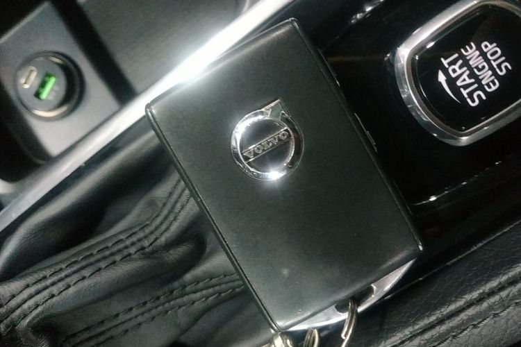 沃尔沃V90 2019款 Cross Country T5 AWD 智远版 国V中控内饰11