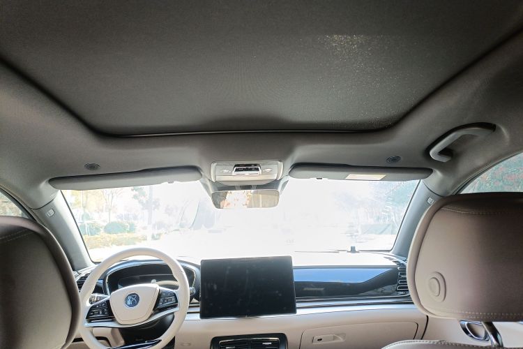 比亚迪 汉 2025款 DM-i 125KM精英型局部细节22