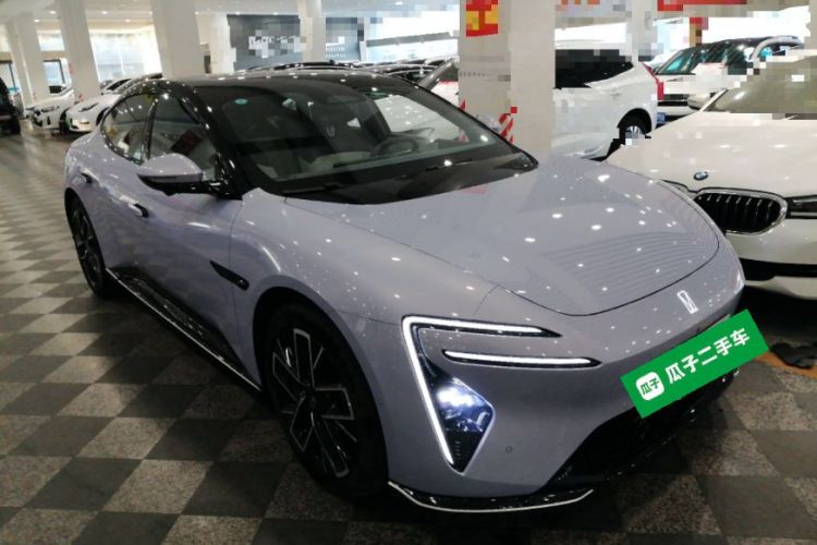 阿维塔06 2025款 Pro增程版车身外观6002