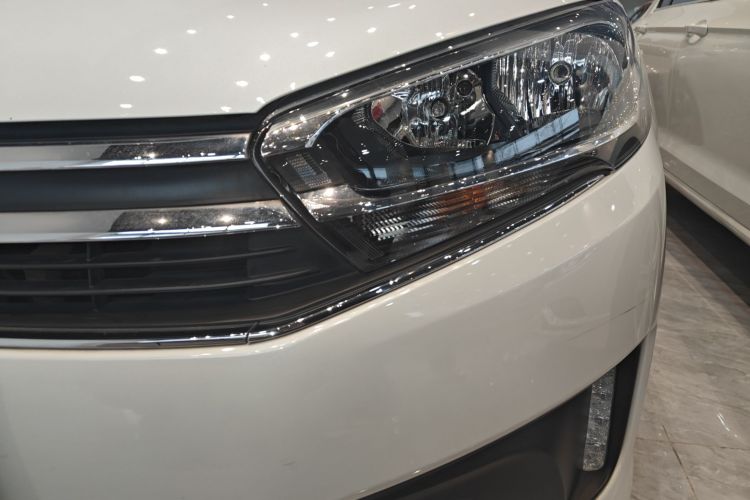 雪铁龙 C4世嘉 2018款 1.6L 自动豪华型局部细节36